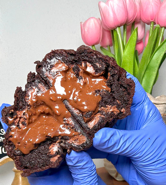 DOBLE PECADO: Hazelnut Lava Chocolate Cookie