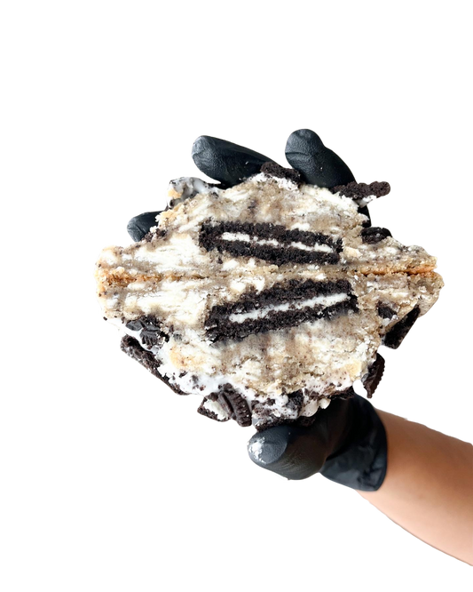 CHUNKY COOKIES & CREAM