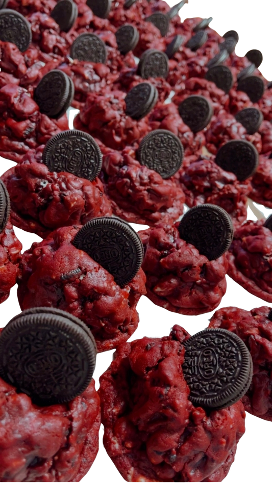 RED VELVET COOKIES & CREAM