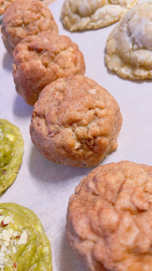 APPLE PIE: WARM APPLE PIE DELIGHT