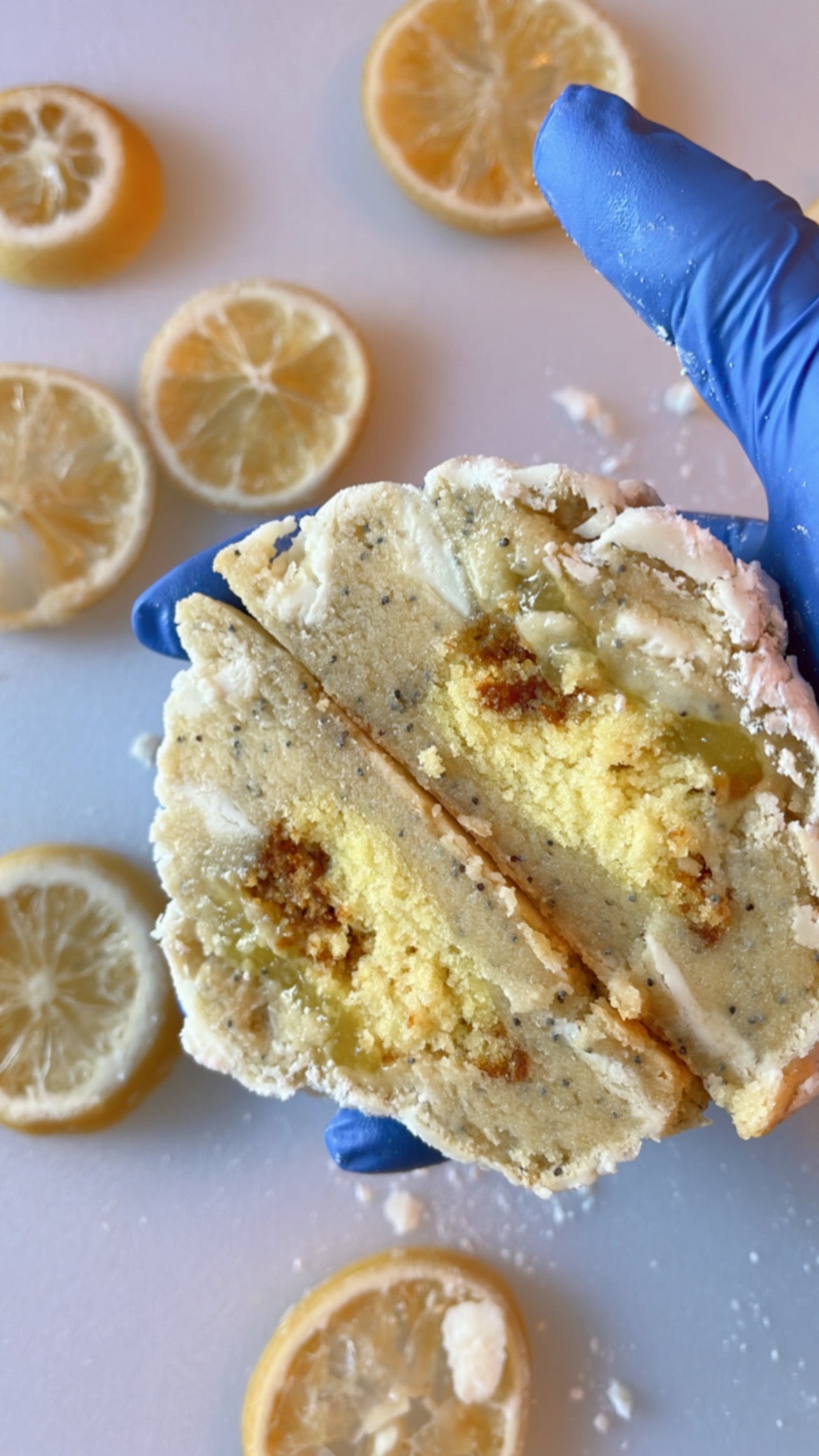 LEMON CAKE POPPY CREAM