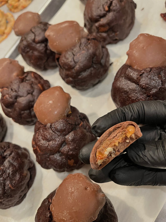 DOUBLE CHOCOLATE CARAMEL PECAN