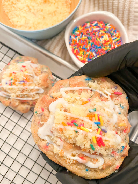 FUNFETTI CAKE