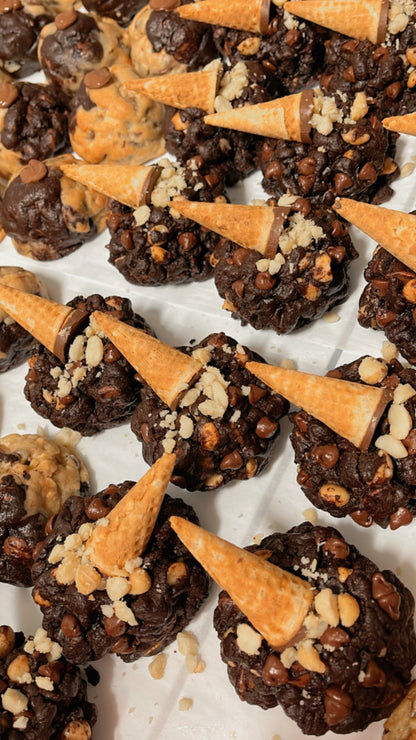 DULCE DE LECHE SALTED MACADAMIA: Double Chocolate Nutty Crunch Cookie